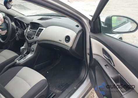 2013 Chevrolet Cruze Ls Auto z USA, uszkodzony, nr VIN 1G1PA5SH1D7284708